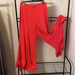 Flare Leg Pants - NEW! Medium.